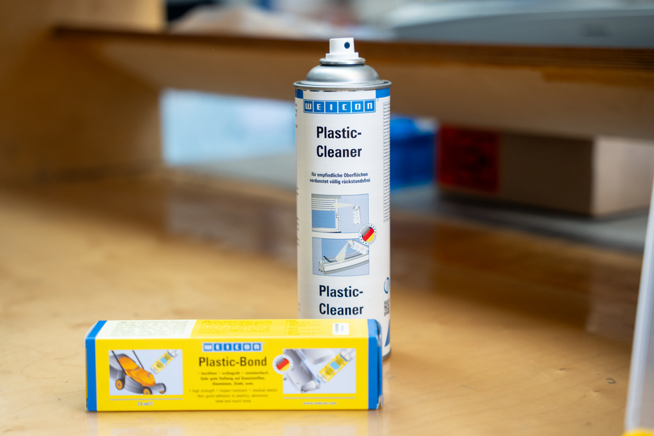 Plastic Cleaner | pour le nettoyage des applications en plastique