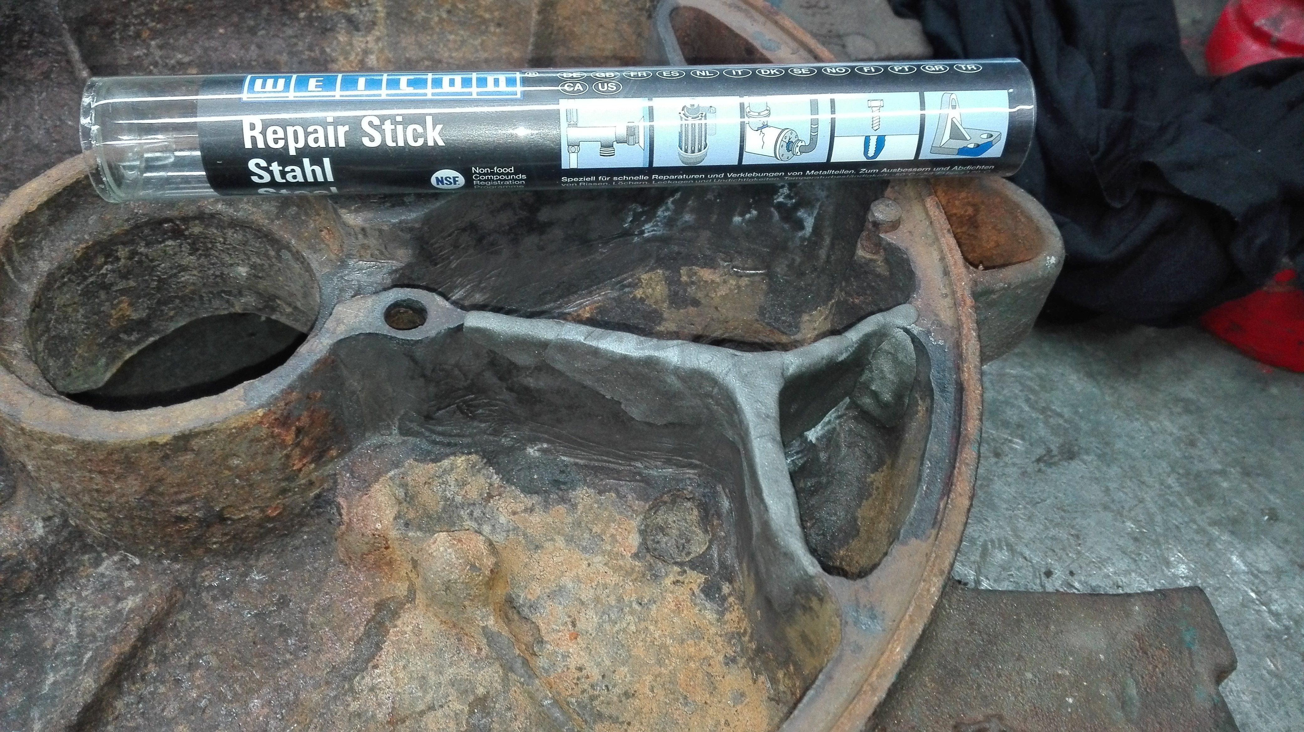 Repair-Stick Staal | Reparatieplamuur met drinkwatergoedkeuring