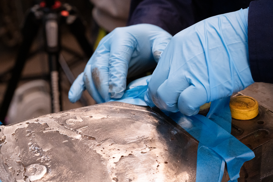 WEICON HB 300 | système à base de résines époxy résistant aux hautes températures pour la réparation et le moulage