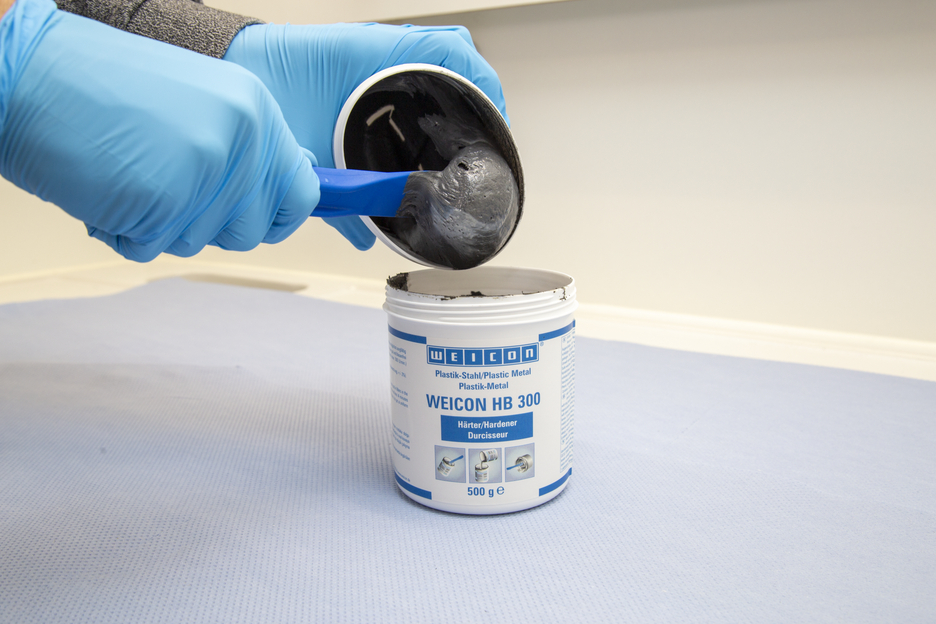 WEICON HB 300 | système à base de résines époxy résistant aux hautes températures pour la réparation et le moulage