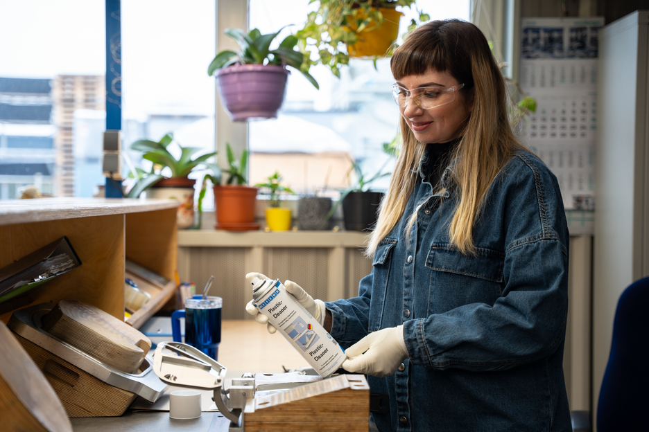 Plastic Cleaner | pour le nettoyage des applications en plastique