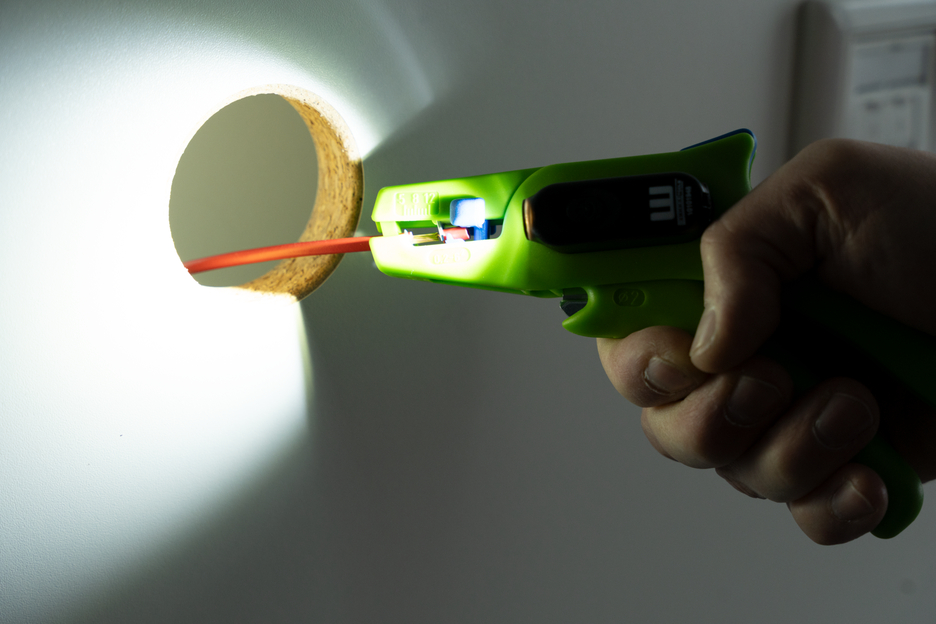 LAMPE DE TRAVAIL À LED