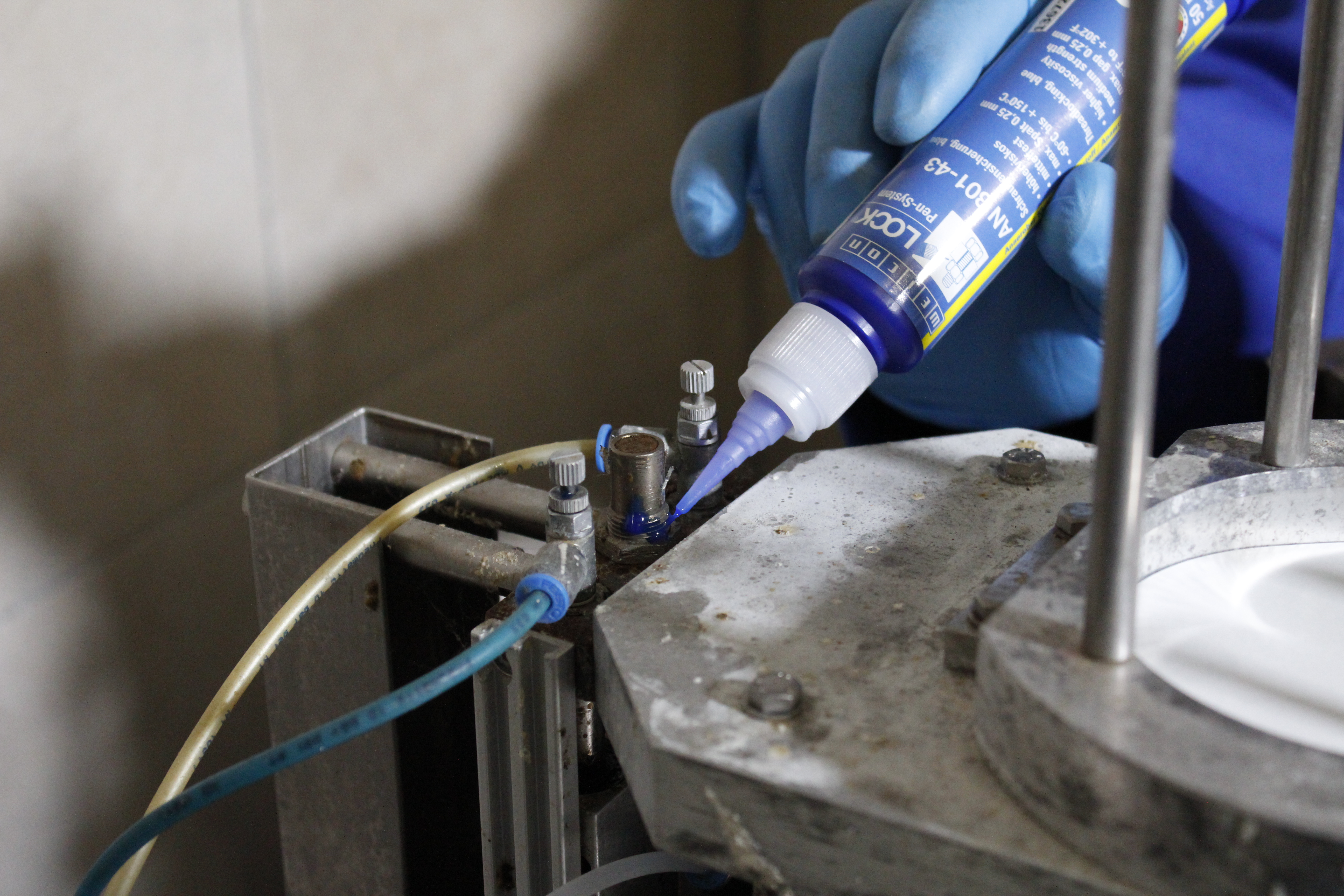 WEICONLOCK® AN 301-43 | gemiddelde sterkte, met drinkwatergoedkeuring