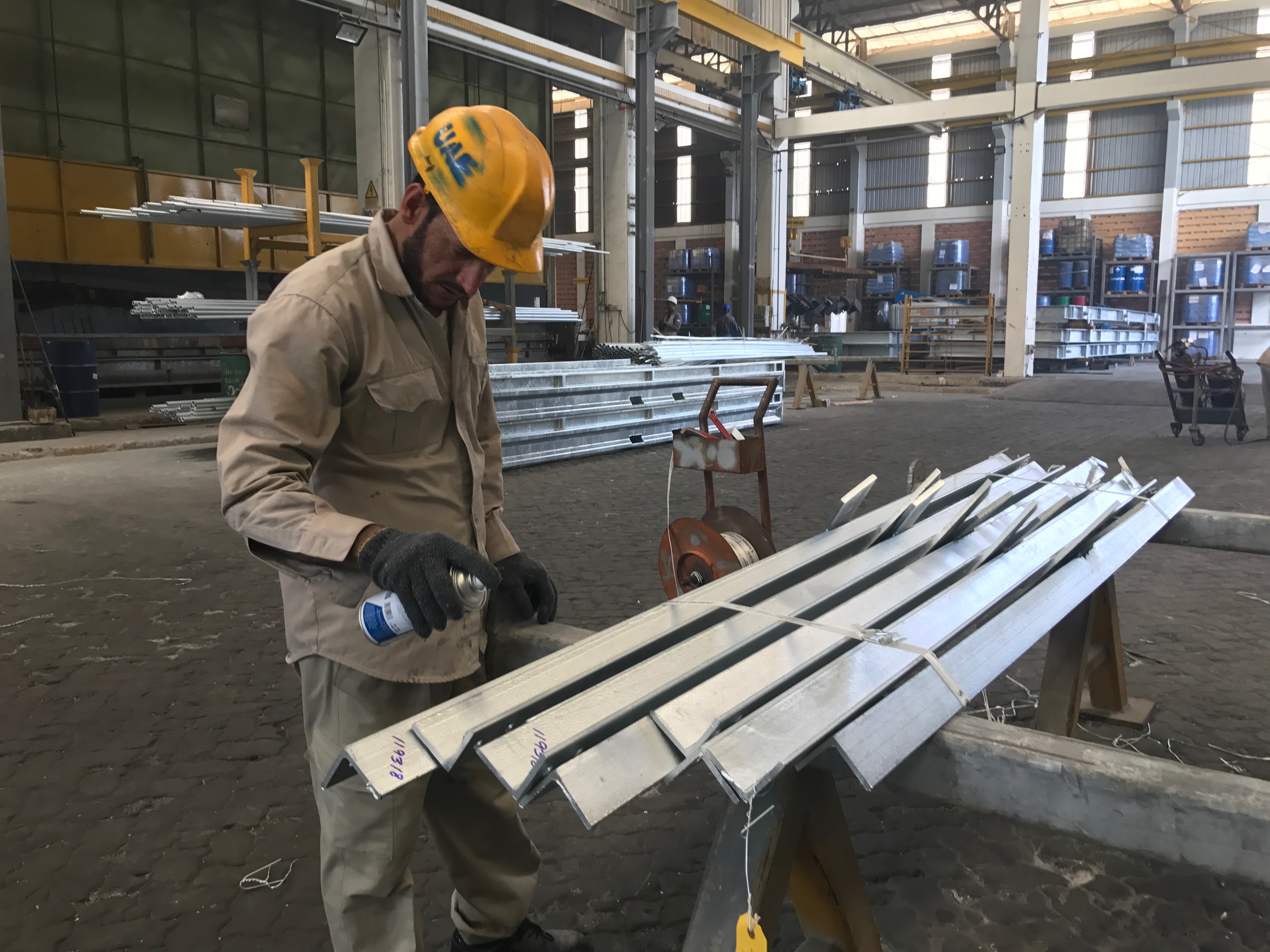 Spray Zinc « spécial clair » | protection cathodique contre la corrosion avec autorisation pour le secteur alimentaire