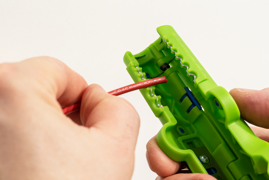 Quadro stripper No. 16 Green Line | Duurzaam afbijtgereedschap I Multifunctionele afbijtgereedschap I Werkbereik afbijt 0,5 - 6,0 mm² I Afbijt 8 - 13 mm Ø