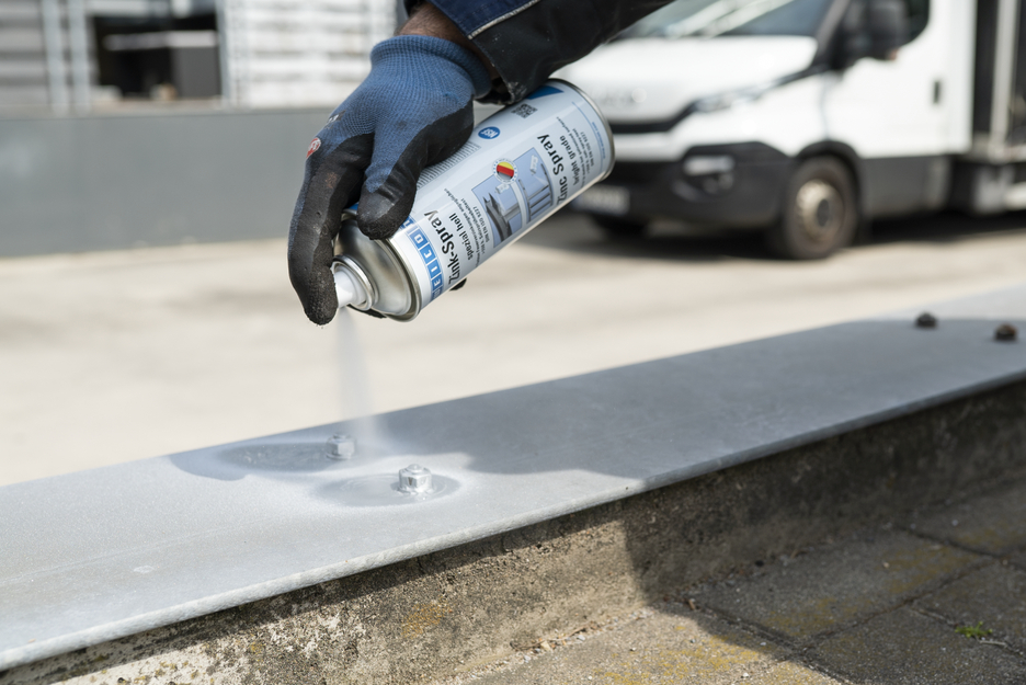 Spray Zinc « spécial clair » | protection cathodique contre la corrosion avec autorisation pour le secteur alimentaire