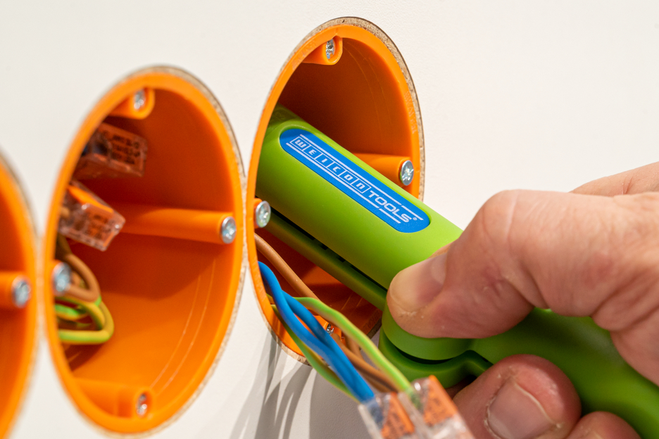 Ronde kabelstripper No. 13 Green Line  | Duurzame afstriptang I Voor het afstrippen van alle standaard ronde kabels I Werkbereik 6,0 - 13,0 mm Ø