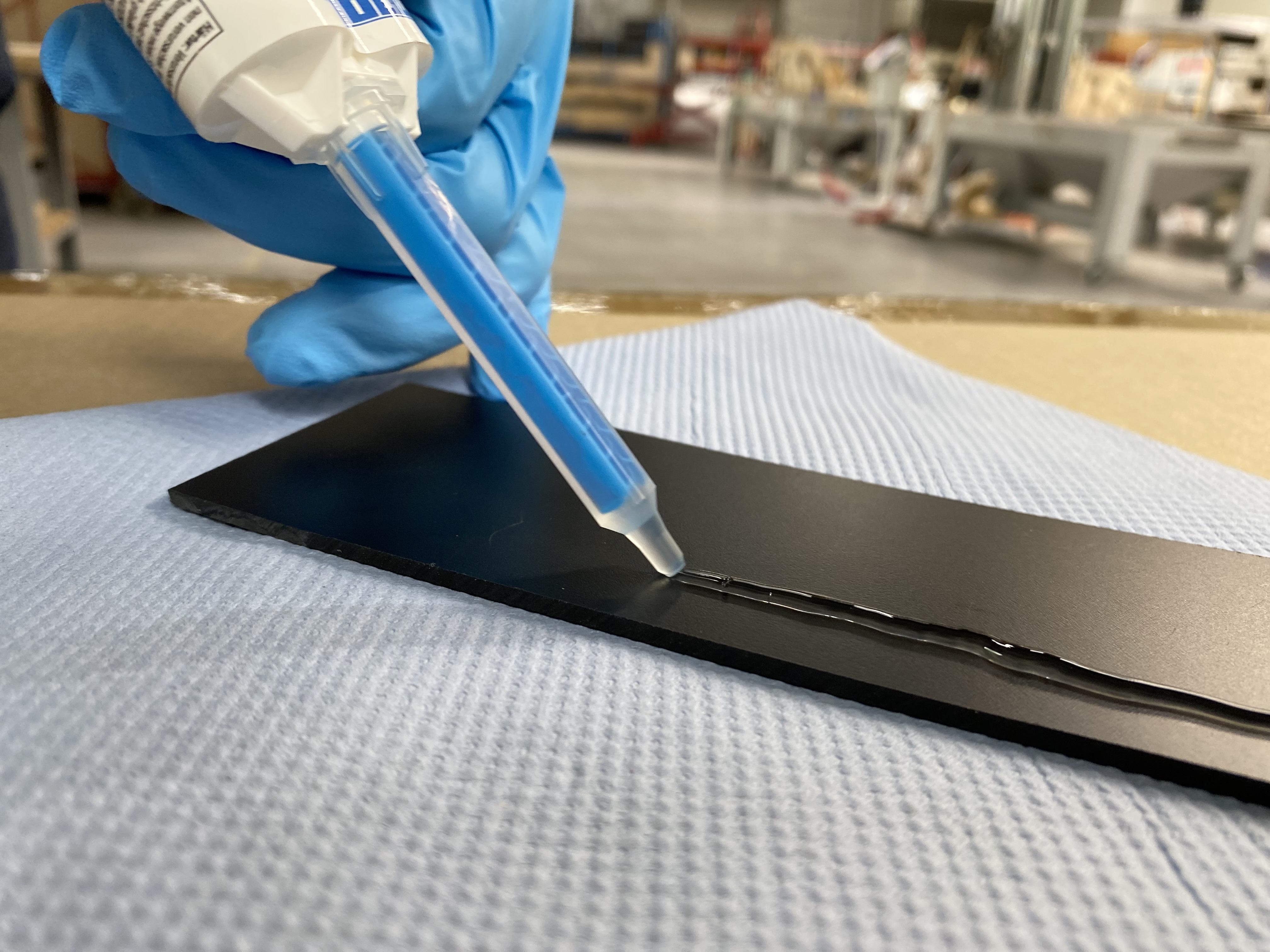 Easy-Mix PE-PP 50 | Adhésif de construction à base d'acrylate de méthyle pour matières plastiques spéciales