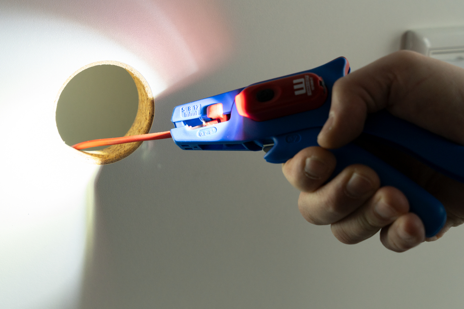 Pince à dénuder N° 5 Kit LED