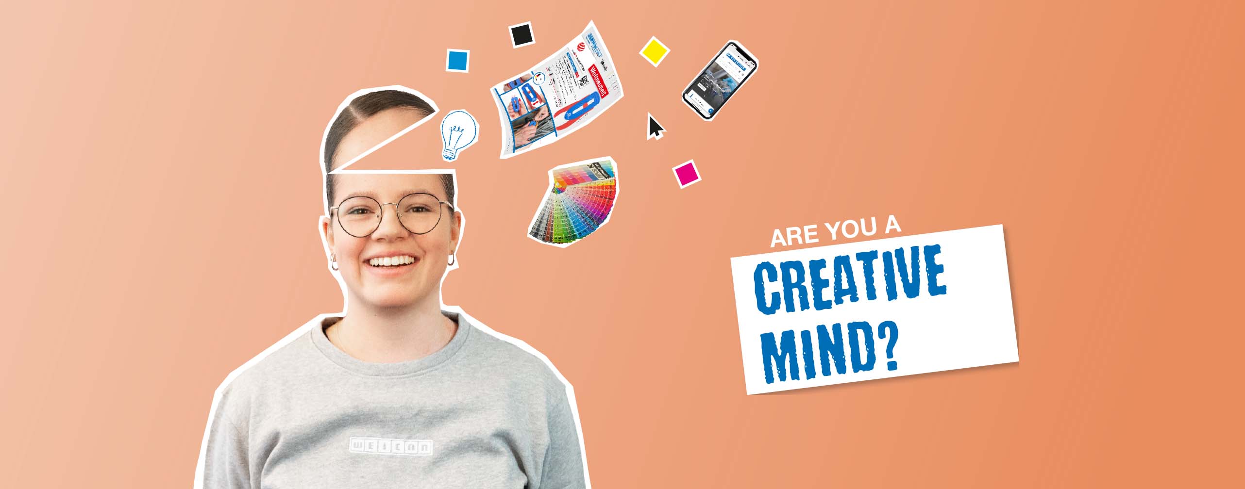 Een lachende jonge vrouw die nadenkt over kleuren.